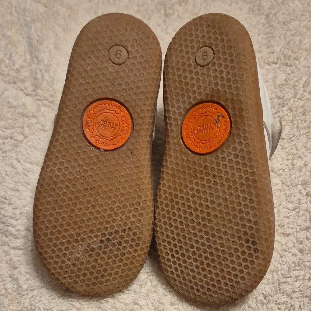 Livie & Luca White Dress Shoes with Heart Accent - Picture 4 of 5
